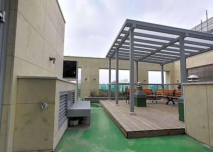 Sunneung Station, Near Park 4* ソウル特別市